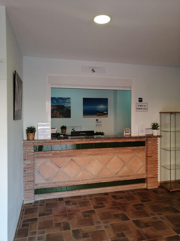Royal Suites Marbella Benahavis Exterior photo