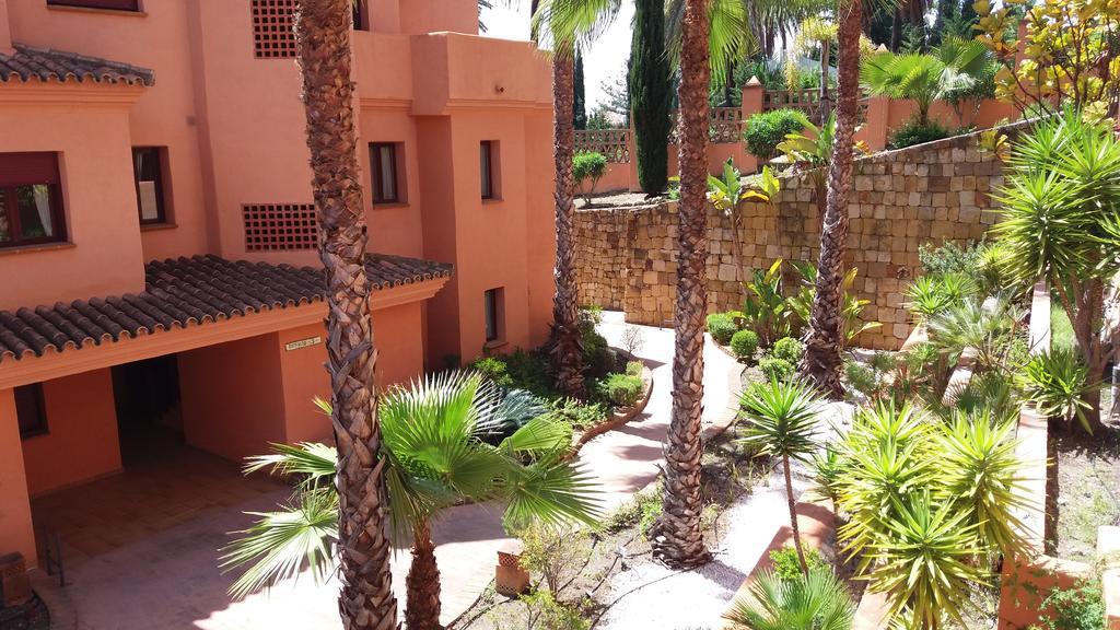 Royal Suites Marbella Benahavis Exterior photo