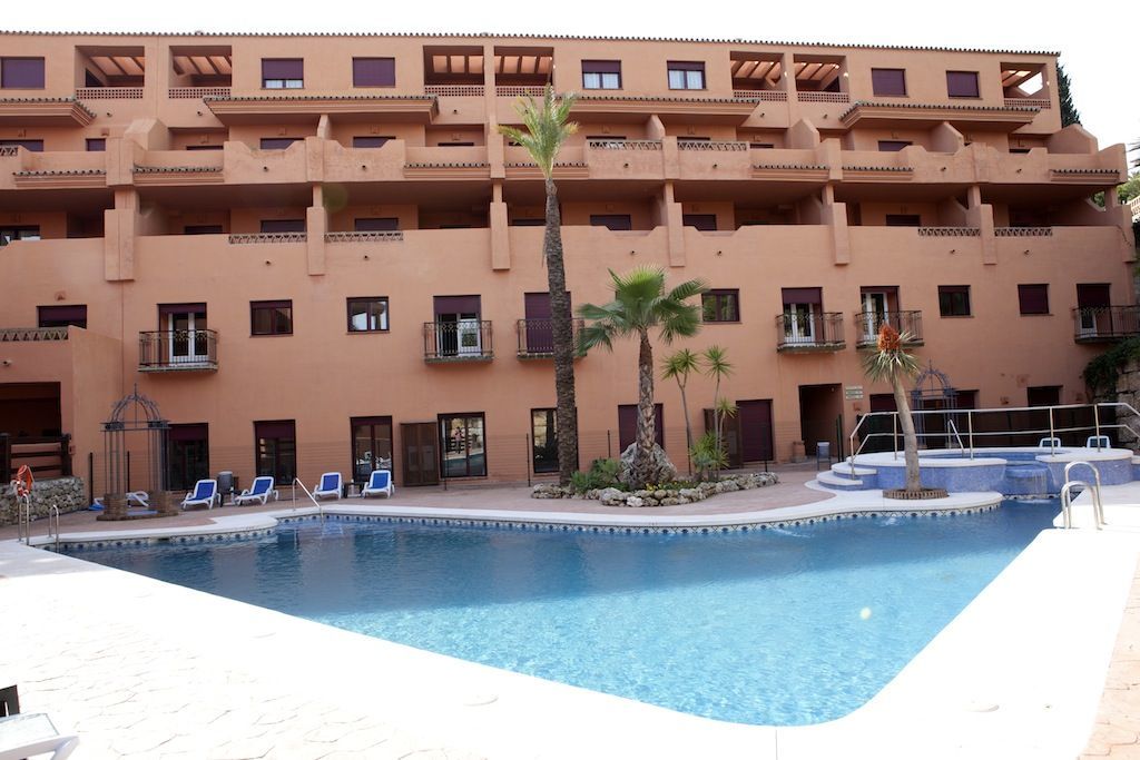 Royal Suites Marbella Benahavis Exterior photo