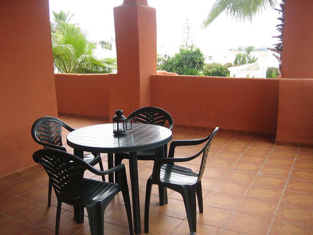 Royal Suites Marbella Benahavis Restaurant photo